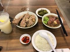 -松發肉骨茶(牛车水店)