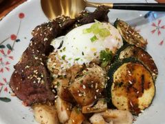 招牌牛肉poke饭-POKEE VIA&Brunch·维娅(重庆来福士店)