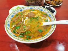 -金杨拉面王小吃面馆·牛三宝面·红烧牛肉粉