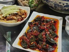 -红鼎斋酸菜鱼(蒋家桥小区店)