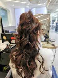 -PE SALON