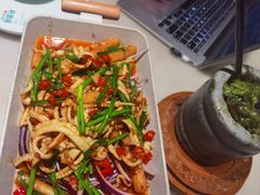 -佬麻雀·剁椒鱼头(京基KK One店)