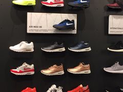 -NIKE品牌体验店(金源新燕莎店)