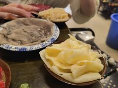-黄潇洒老火锅(九眼桥宏济巷店)