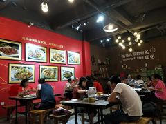 大堂-海岛八号龙虾烧烤田鸡(蓝天路总店)