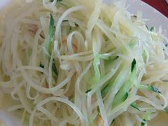 炒三素-大地春饼店(黄河路店)