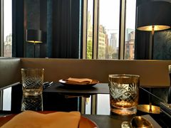 靠窗位-上海苏宁宝丽嘉酒店·Cafe Bellagio西餐厅