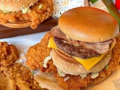 -麦当劳(军博店)