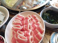 -小天鹅火锅·一线江景洪鼎旗舰店(洪崖洞店)