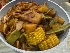-内蒙焖面大盆骨餐馆(山大路店)
