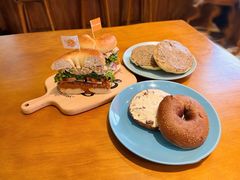 -Catch Bagel(芳草地店)