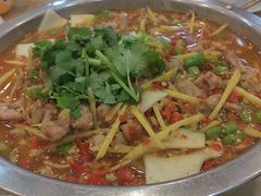 -焱焰鲜锅兔·佳味郑氏·自贡特色菜