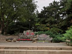 -玲珑塔公园