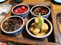 芥末墩儿-局气烤鸭·北京菜(前门店)