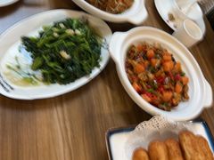 -九头鹰家宴(岳家嘴店)