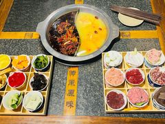 -巴将军·非遗老字号火锅(解放碑店)