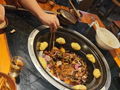 -山城柴火鸡·全鸡宴·跳水蛙(五小区店)