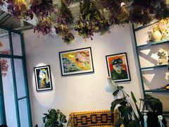 -喵屿·大理花园猫咖