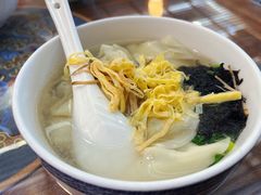 -笑来喜馄饨小笼工坊店(湖滨街店)