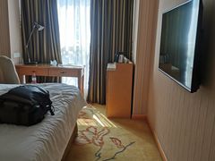 -维也纳酒店(成都春熙路李家沱地铁站店)