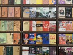 -钟书阁(群光广场店)