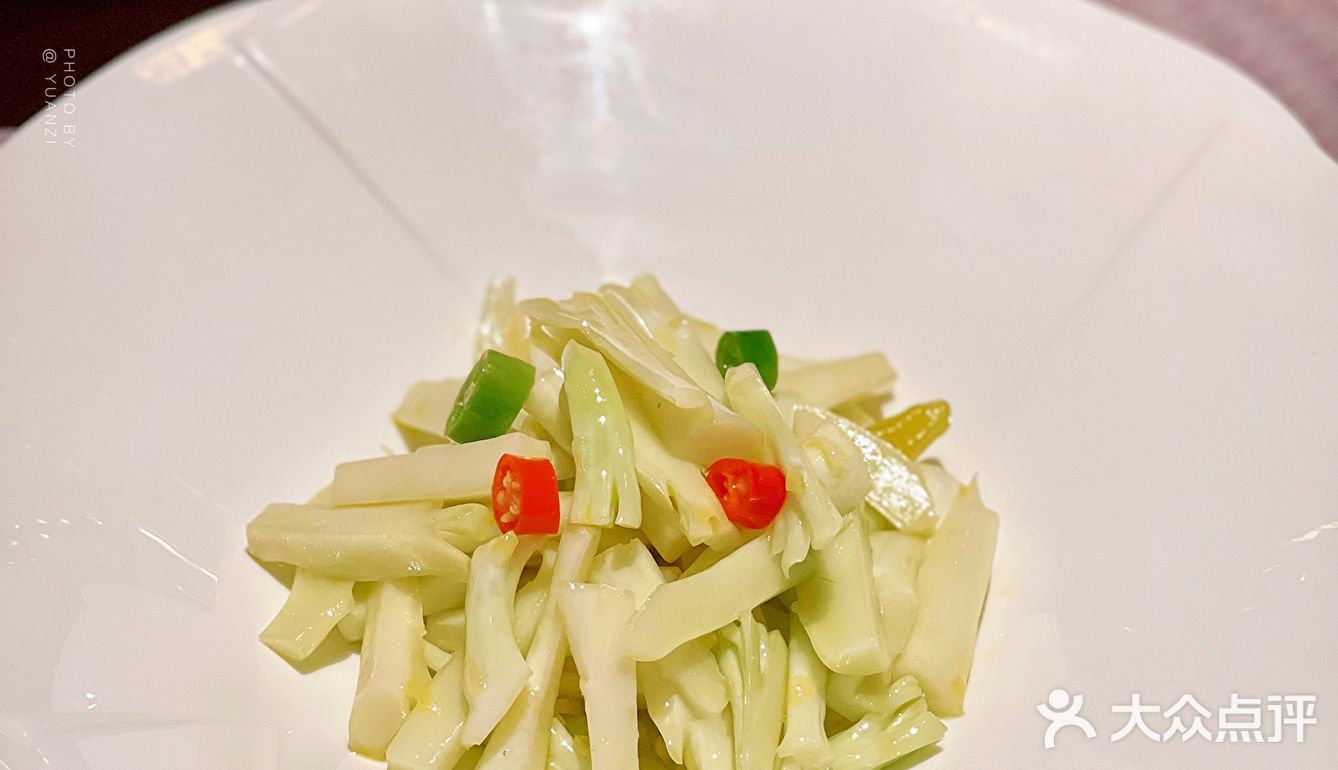 年夜饭餐厅已锁定🔒