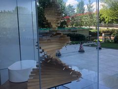-蔚来中心(北京中关村店)