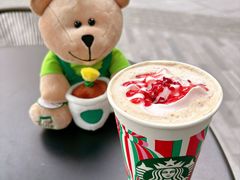 红颜草莓芝士拿铁-星巴克(1788广场店)