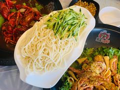 拌面-金陵暴走小龙虾·迷踪蟹(凯德MALL店)