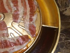 水煎肉-猪啊牛呀羊啊铜盘烤肉(正大广场店)