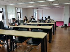 -上海市静安区图书馆(新闸路馆)