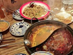 -旧街市鲜货老火锅(大光路店)