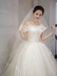 -艾朵婚纱