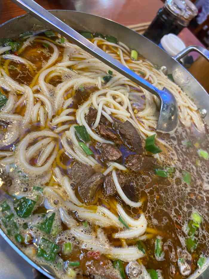 忆牛聋子津市牛肉粉(汇金店)-"服务特别好,工作人员都很细致周到.