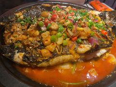 -鸣记脆皮烤鱼·海鲜烤鱼(三八广场店)