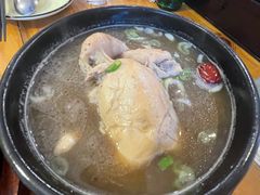 -长寿参鸡汤(朝韩风情街店)