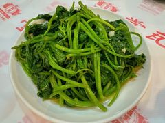-堂瓦里·传统赣菜(第一街区店)