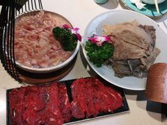 -墨居上隐·院子里火锅(峨眉店)