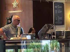 -星巴克臻选(深圳万象天地旗舰店)