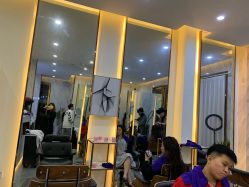 -V HAIR SALON造型