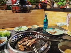-釜御山海鲜烤肉火锅自助(新城市中心店)