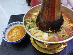 -撒拉人家.酸菜牦牛肉火锅