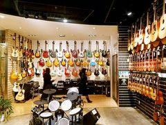 -柏斯音乐艺术中心·钢琴·吉他(世纪金源店)