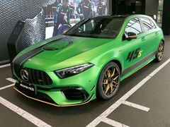 -贵州贵星奔驰4S店(观山湖店)