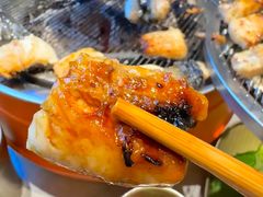 -围炉肉舍•炭烤活鳗•丹东海鲜烤肉(步行街店)