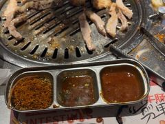 -炽城·烤肉名家(鸿达中央广场店)