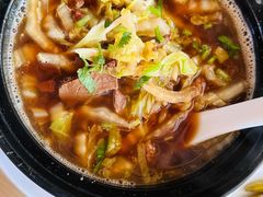 -闫家驴肉老店(华电一校店)