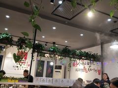 大堂-珍巴奴毛肚牛肉小火锅(四惠店)