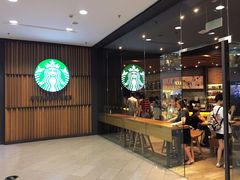 -星巴克臻选(周浦万达店)
