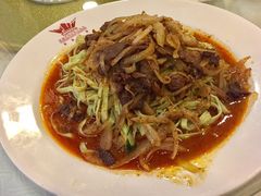 -丝路天山酒店(国际大巴扎店)